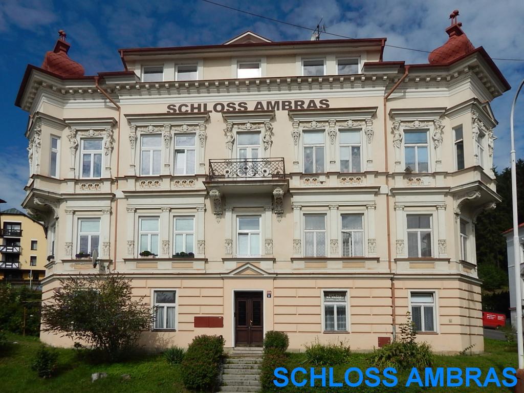 Schloss Ambras Mariënbad Kamer foto